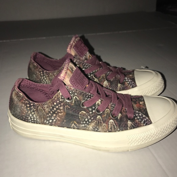Converse Shoes - NWOB Converse